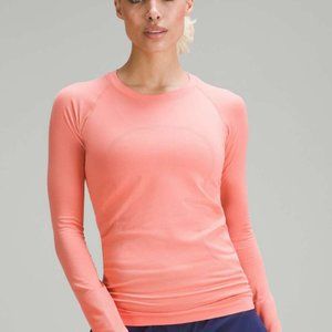 Swiftly Tech Long Sleeve Shirt 2.0 Online Only Sunny Coral/Sunny Coral - Size 8